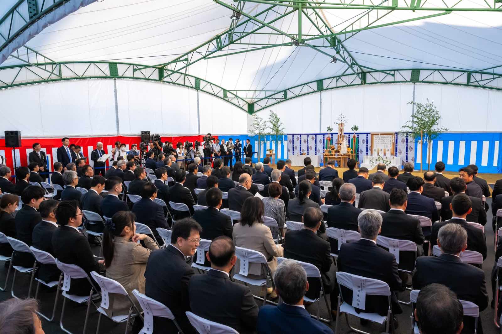 広島県の基町相生通地区第一種市街地再開発事業、安全祈願祭・起工式の会場