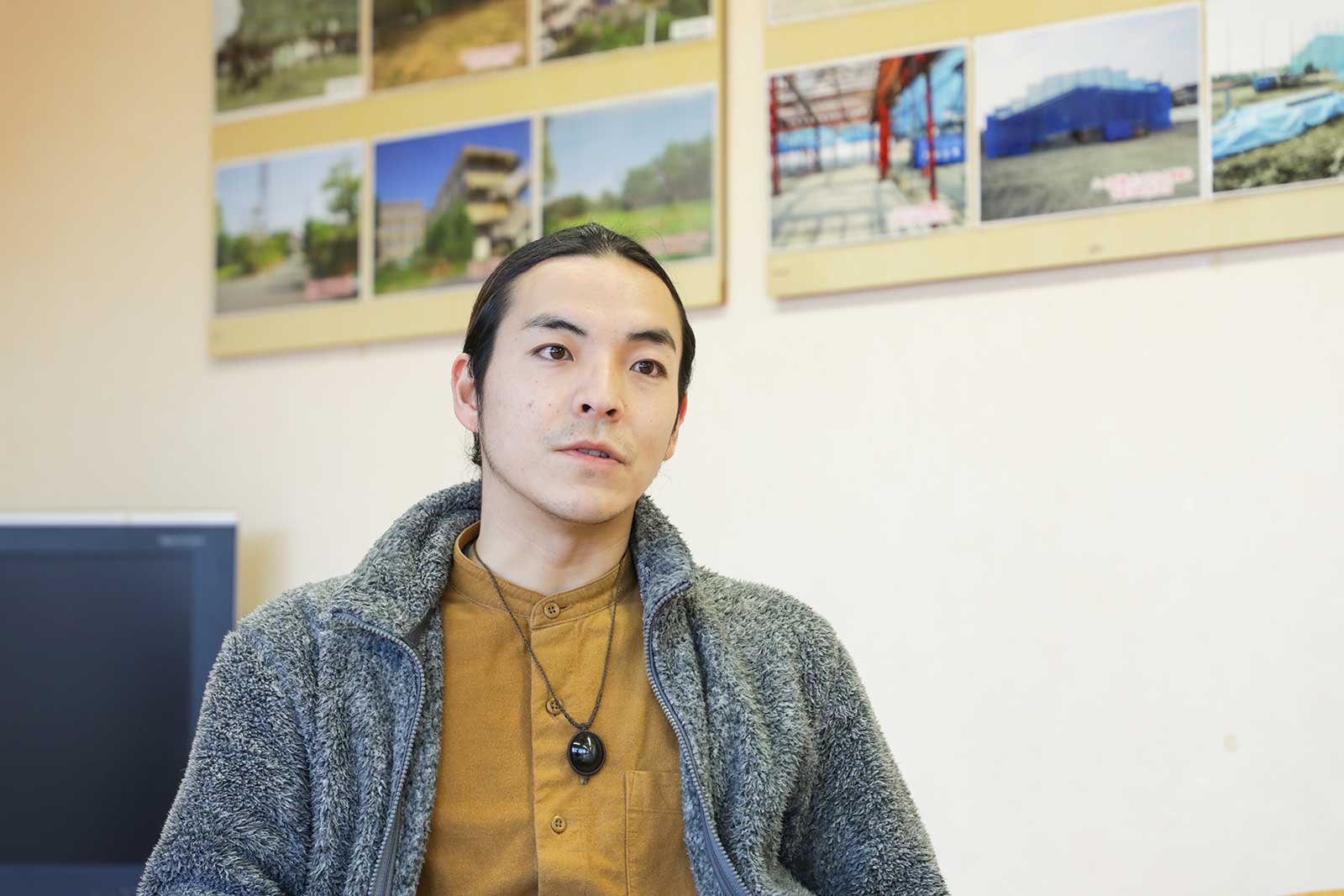今日の収穫についてコメントする足立農醸代表　足立洋二さん