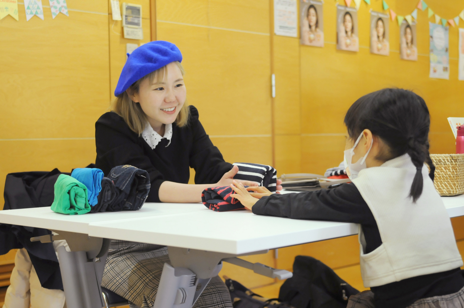 シャレール東豊中の新たな試み「マルシェ・ツクル・ゼミ」イベント「どんぐりまるしぇinぼん・しゃれーる」の「SPARK JOY」さんのブース