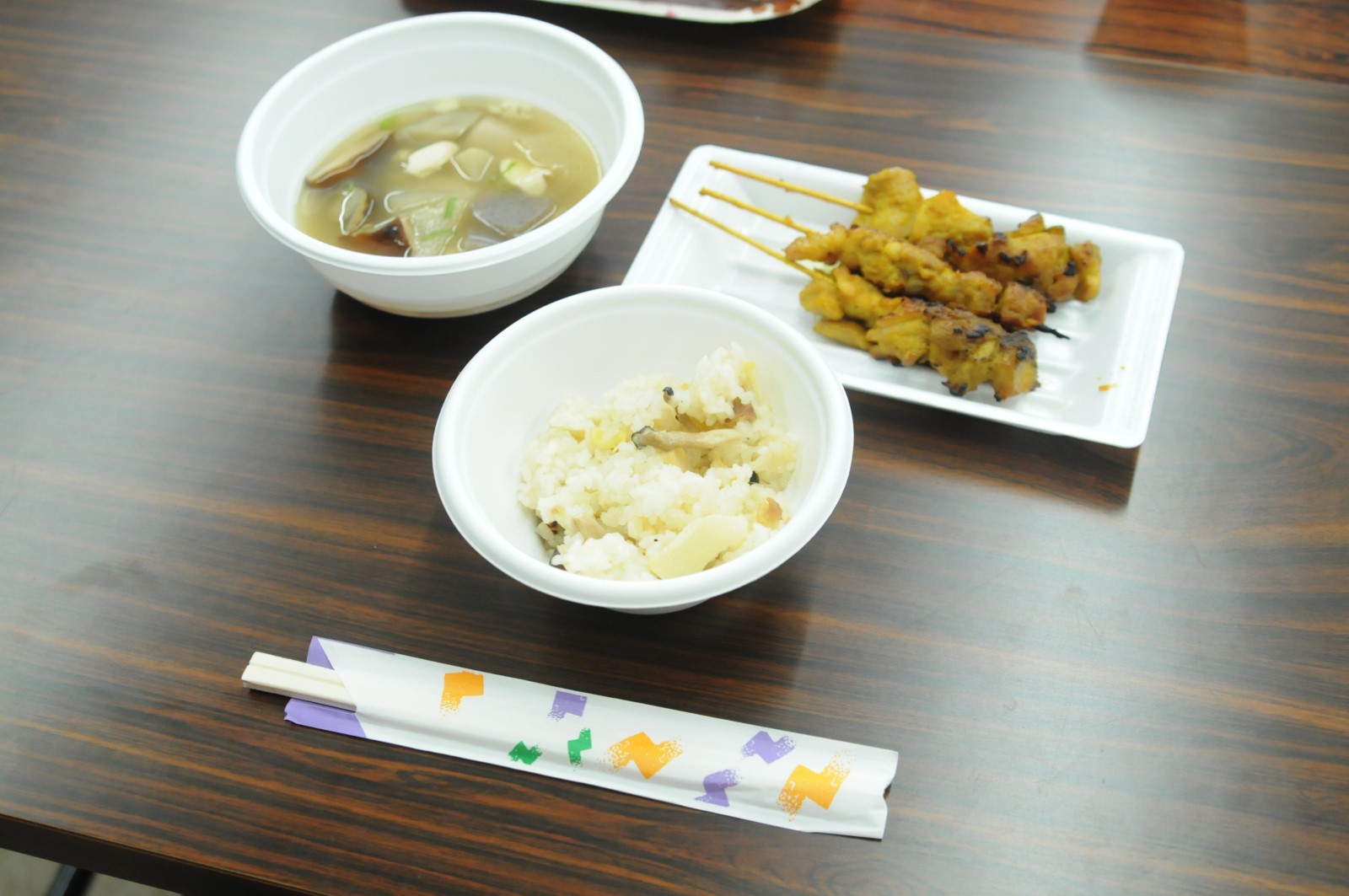 ハラールに配慮した炊き出し料理