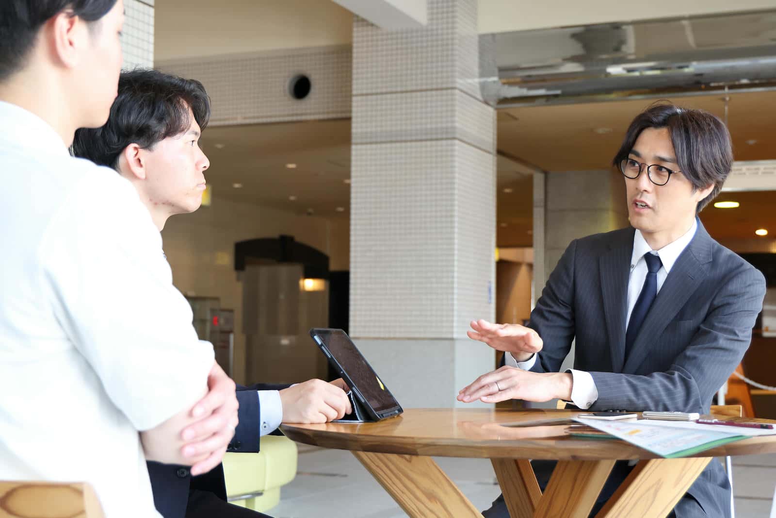 整備計画について語る塚本さん