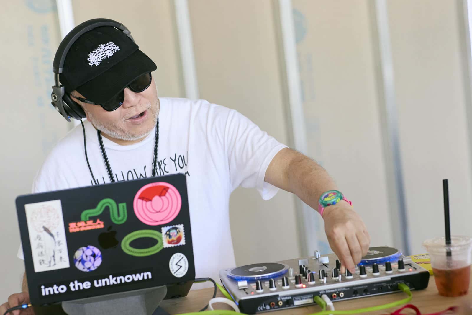 DJブースでの様子