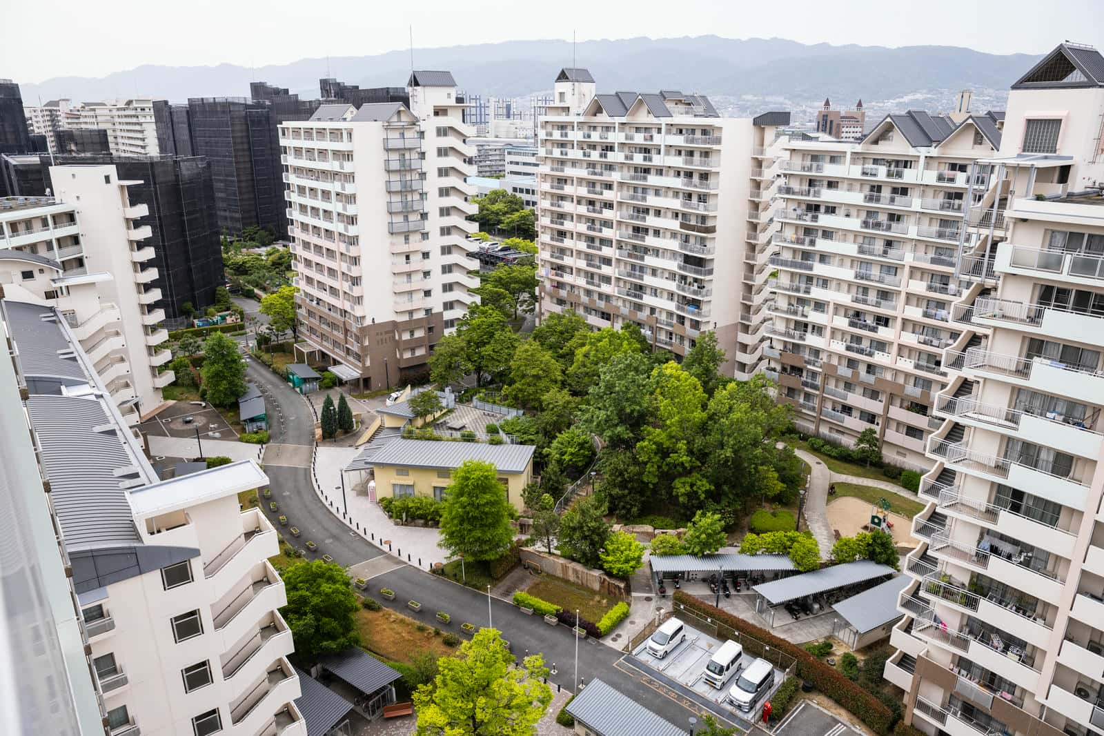 西宮マリナパークシティの団地の風景