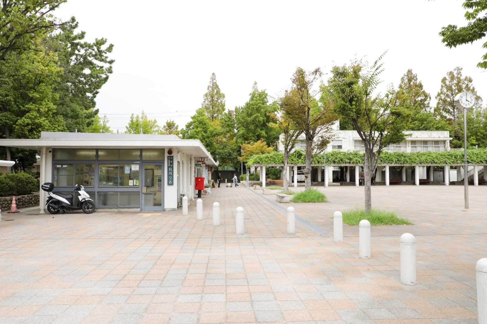 浜甲子園なぎさ街にある施設棟