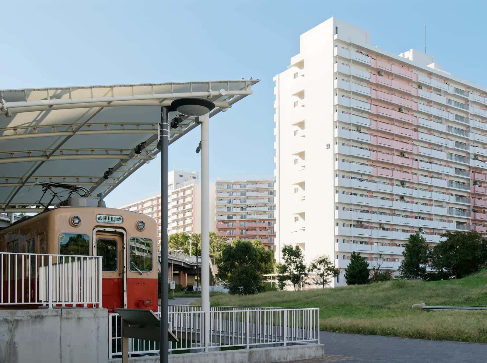 武庫川団地の広場